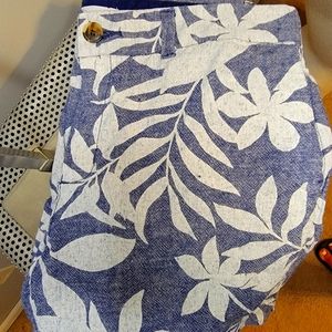 Old Navy tropical floral shorts